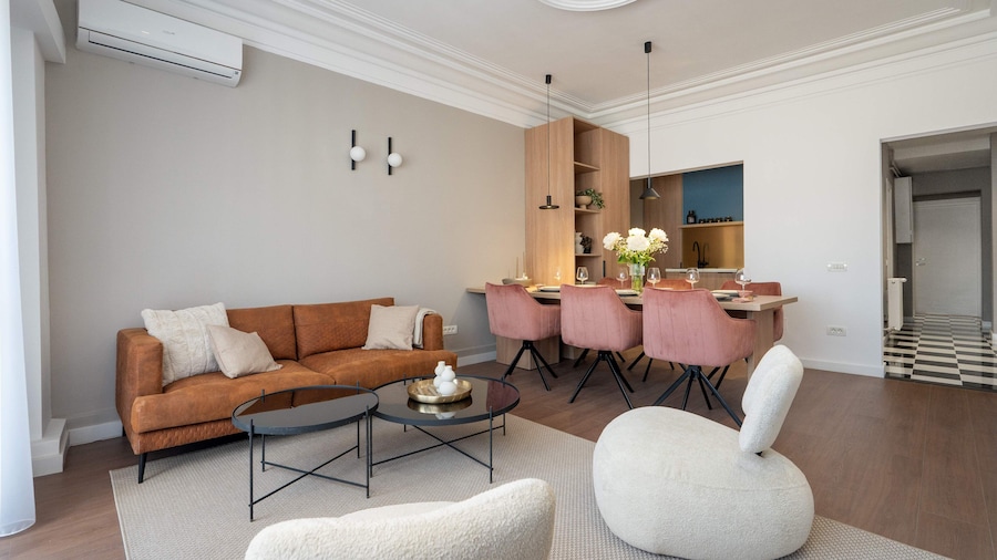 Unique & Fun 3BR by Cismigiu Gardens & Calea Victoriei