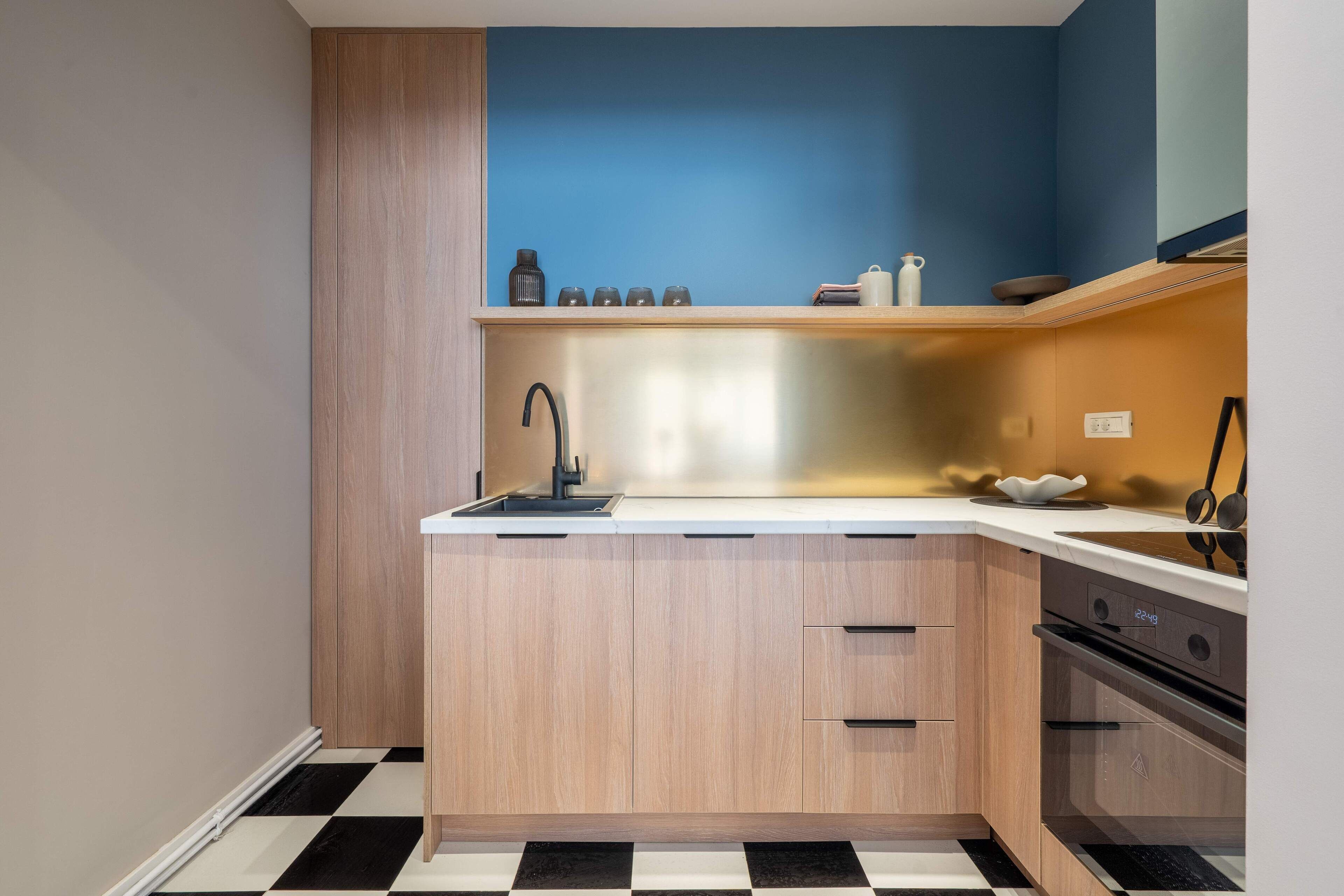 Comfort Apartment, 3 Bedrooms, Balcony | Private kitchen | Dishwasher, coffee/tea maker, electric kettle