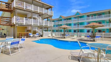 Condo, 3 quartos | Piscina