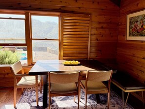 تناول الطعام