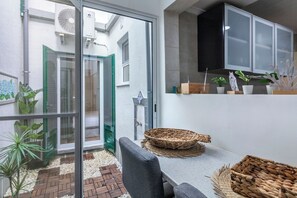 Interior - Casa da Avozinha - Azorean Butler (Unknown)