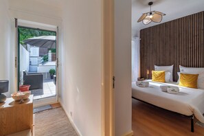 3 bedrooms, iron/ironing board, WiFi, bed sheets - Casa da Avozinha - Azorean Butler (Unknown)