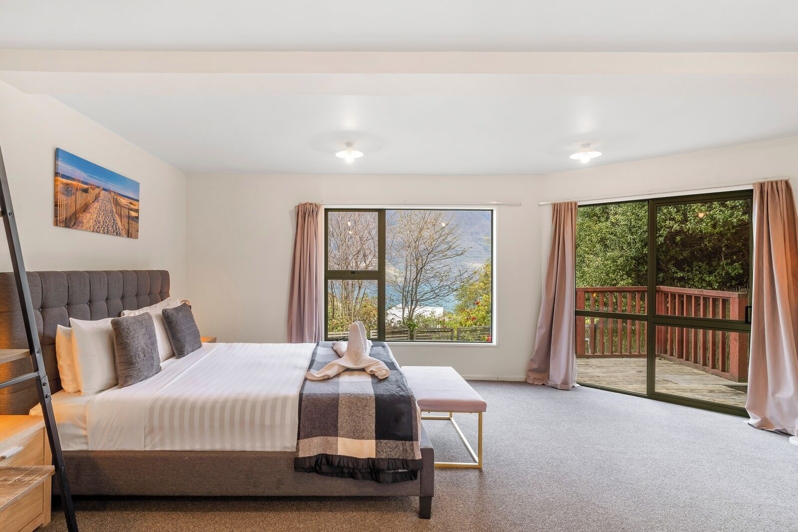 3 bedrooms, iron/ironing board, WiFi
