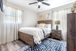 3 bedrooms, iron/ironing board, free WiFi, bed sheets