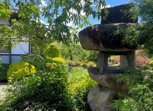 Koshu Healing Journey: Kazanorabian Kaedega, a modern Japanese-style retreat with a spacious Japanese-style garden