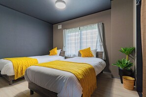 Setrika/meja setrika dan Wi-Fi gratis