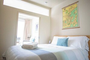 1 bedroom, iron/ironing board, WiFi, bed sheets - Hotel on the Terrace - Great Location Close to Attractions, Shops & Eateries (Wellington)