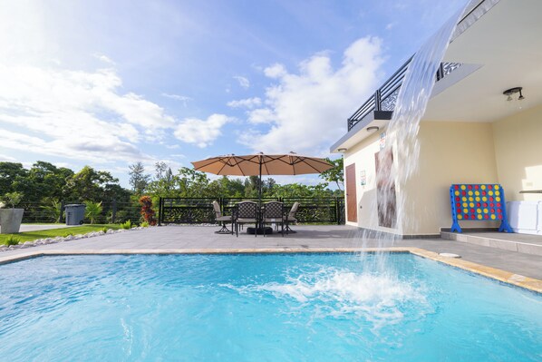 Outdoor pool, a heated pool