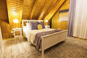 2 bedrooms, iron/ironing board, travel crib, free WiFi