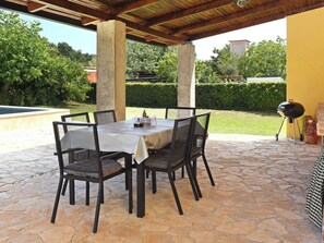 Outdoor dining - Vacation home Nina by Interhome (Labin)