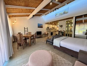 Studio Suite | Living area | TV - Nautilus Beach Resort by Charlesworth (Coffs Harbour)