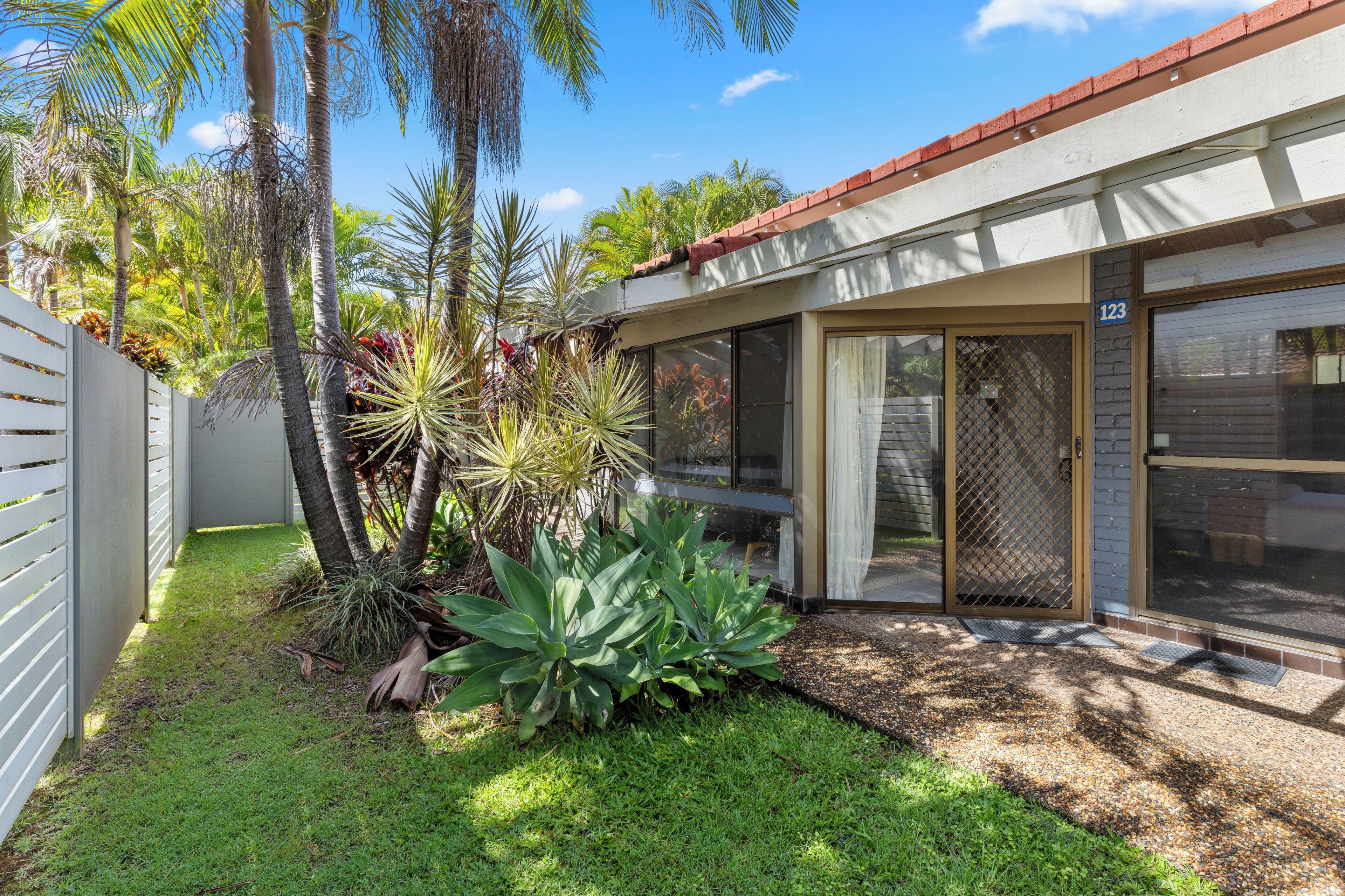 Economy Apartment, 2 Bedrooms | Courtyard view