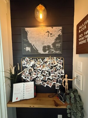 Interior - Poppy & Rye Cottage; one block from Magnolia, walkable to everything! (Waco)