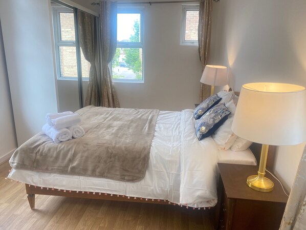 2 chambres, Wi-Fi, draps fournis