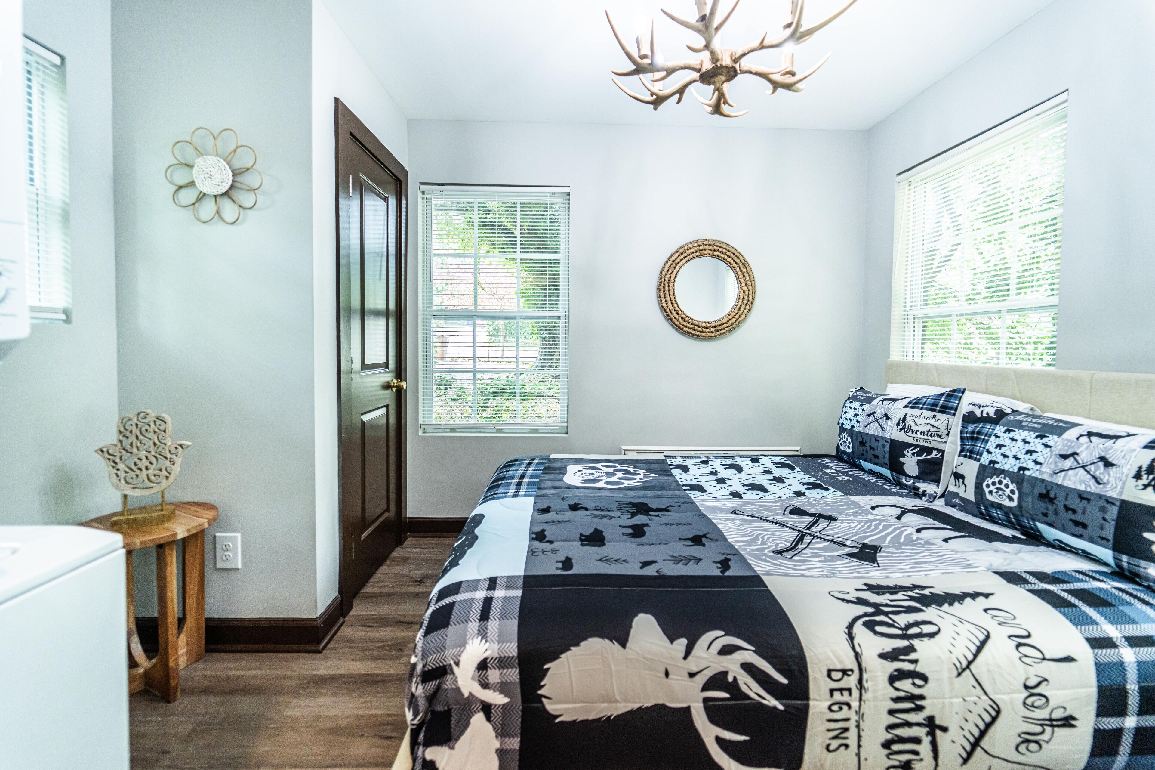 2 bedrooms, WiFi, bed sheets