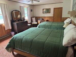 3 chambres, bureau, Wi-Fi gratuit, draps fournis