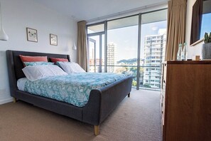 1 quarto, ferros/tábuas de passar roupa, Wi-Fi, roupa de cama