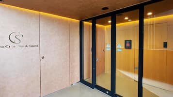 施設の正面