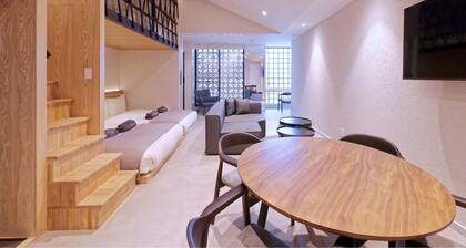 Sakura Cross Inn & Sauna Ishigaki