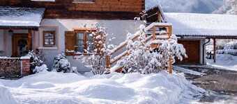 Mountain view apartment, 69sqm, 2 separate bedrooms, balcony with mountain view, up to 6 people