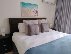 3 bedrooms, iron/ironing board, travel crib, free WiFi