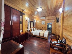 Chambre Deluxe Double ou avec lits jumeaux | Vue de la chambre