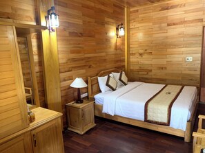 Deluxe Double Room, Lake View