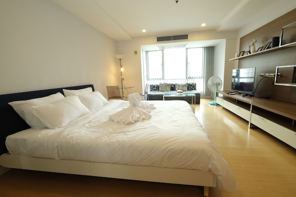 1 bedroom, iron/ironing board, WiFi, bed sheets