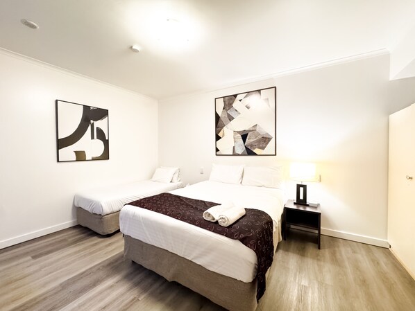1 bedroom, iron/ironing board, WiFi