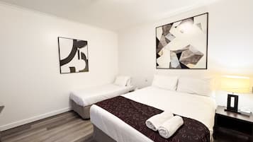 1 bedroom, iron/ironing board, WiFi