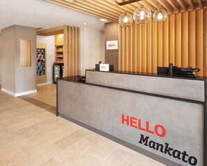 Reception - TownePlace Suites by Marriott Mankato (Mankato)