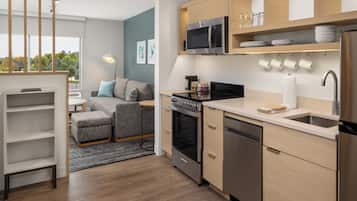 Desk, blackout curtains, iron/ironing board, free WiFi