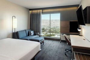 Chambre, 1 très grand lit et 1 canapé-lit, non-fumeur, vue fleuve