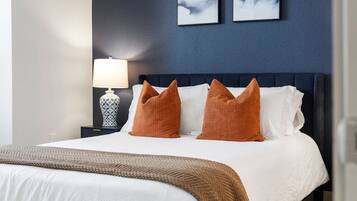 2 Schlafzimmer, Schreibtisch, Bügeleisen/Bügelbrett, WLAN