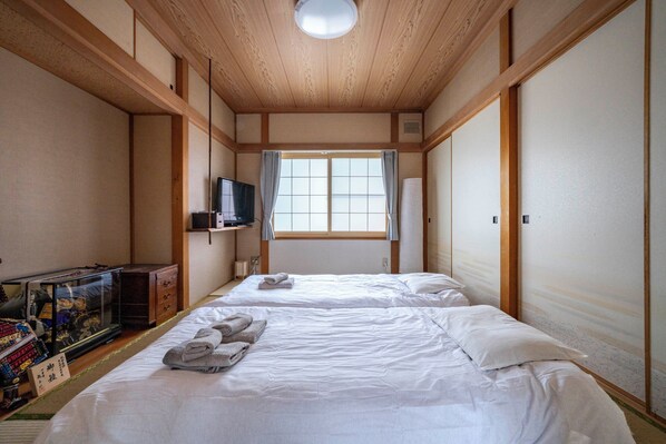 2 bedrooms, iron/ironing board, free WiFi - KOTONOHA (Otaru)