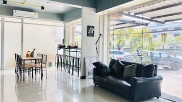 Sala de estar en el lobby