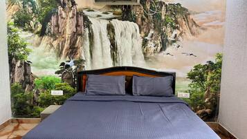 Luxury Villa, Garden View | Free WiFi