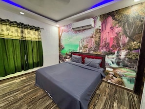 Luxury Villa, Garden View | Free WiFi - GoBravo 48 -2BHK Farm with Pool & Lawn Sector 150 Noida (Greater Noida)