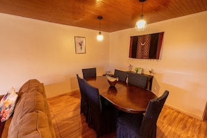 Classic House | Dining