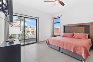 6 Schlafzimmer, Bügeleisen/Bügelbrett, kostenloses WLAN, Bettwäsche