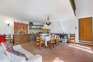Appartamento Standard, 1 camera da letto, microonde (Albert's Castle Apt by Lake Maggiore) | Interni
