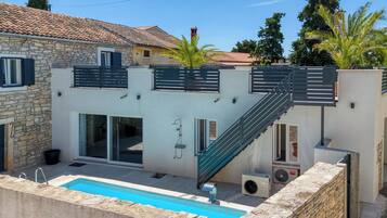 Luxury Villa, 2 Bedrooms, 2 Bathrooms (Villa Galant with Pool and Sauna) | Exterior