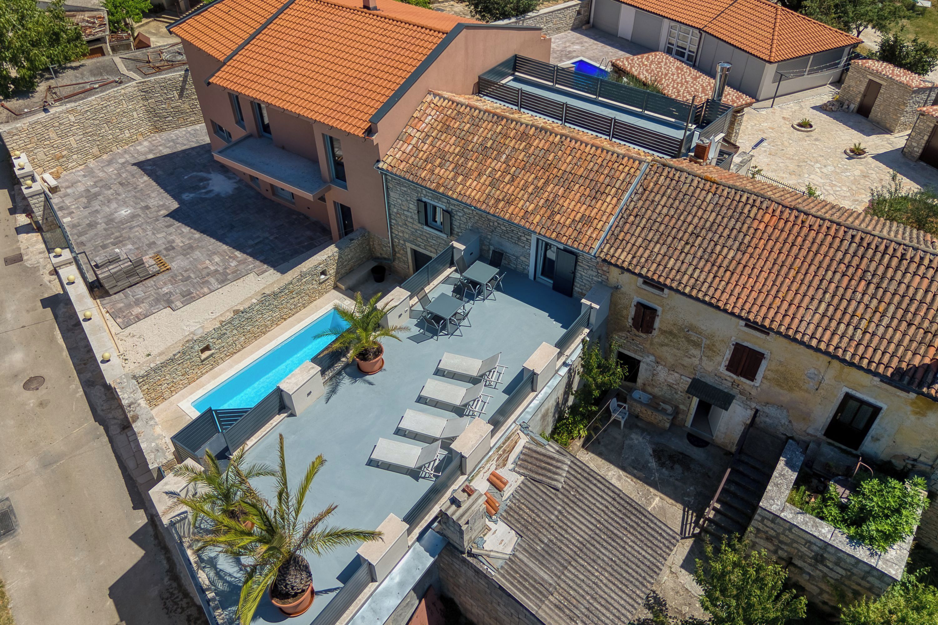 Luxury Villa, Multiple Bedrooms, 2 Bathrooms (Villa Galant with Pool and Sauna) | Exterior