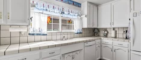 Stovetop, dishwasher