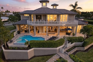 Exterior - Stunning Estate Minutes to 10,000 Islands ~ Luxurious Waterfront w/Pool, Spa, Outdoor Living & More (Marco Island)