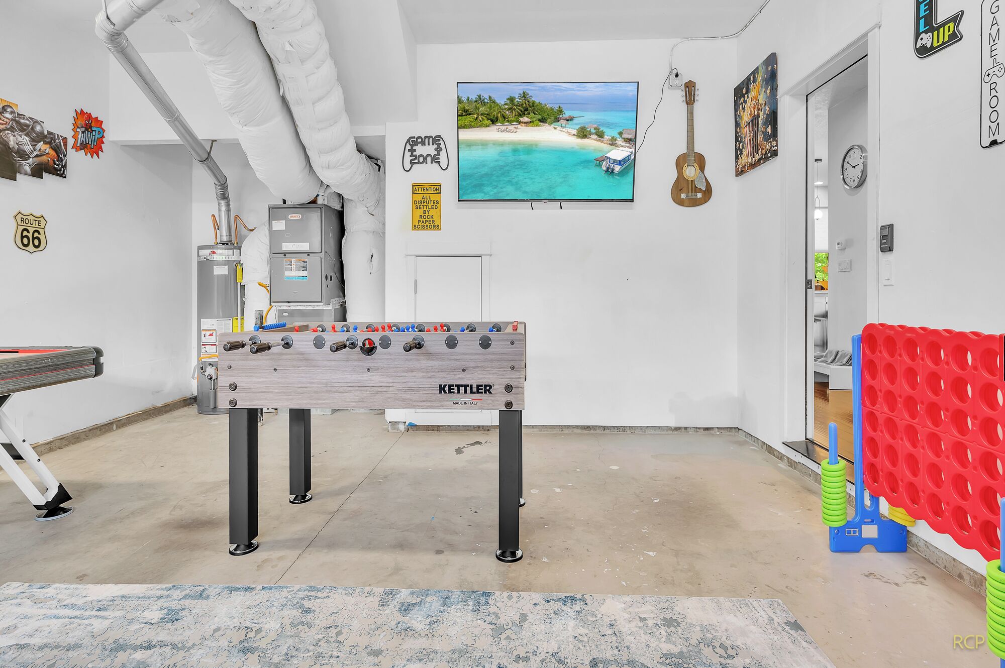 Spielezimmer