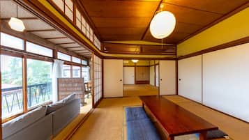 House, Balcony, Ocean View | WiFi (free), bed sheets