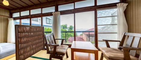 Casa, balcón, vista al océano | Wifi gratis y ropa de cama