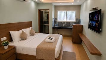 Luxury Double Room | Free WiFi