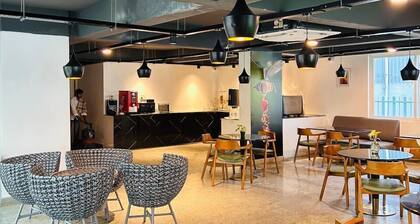 Wildwings premium hotel